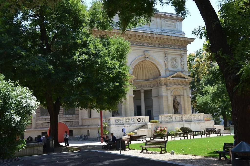 Luxury Apartment In Rattazzi Rome Italy