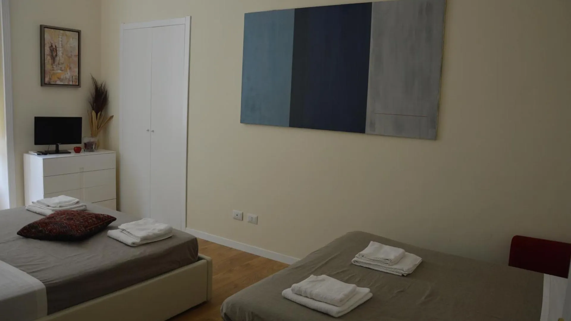 Luxury Apartment In Rattazzi Rome